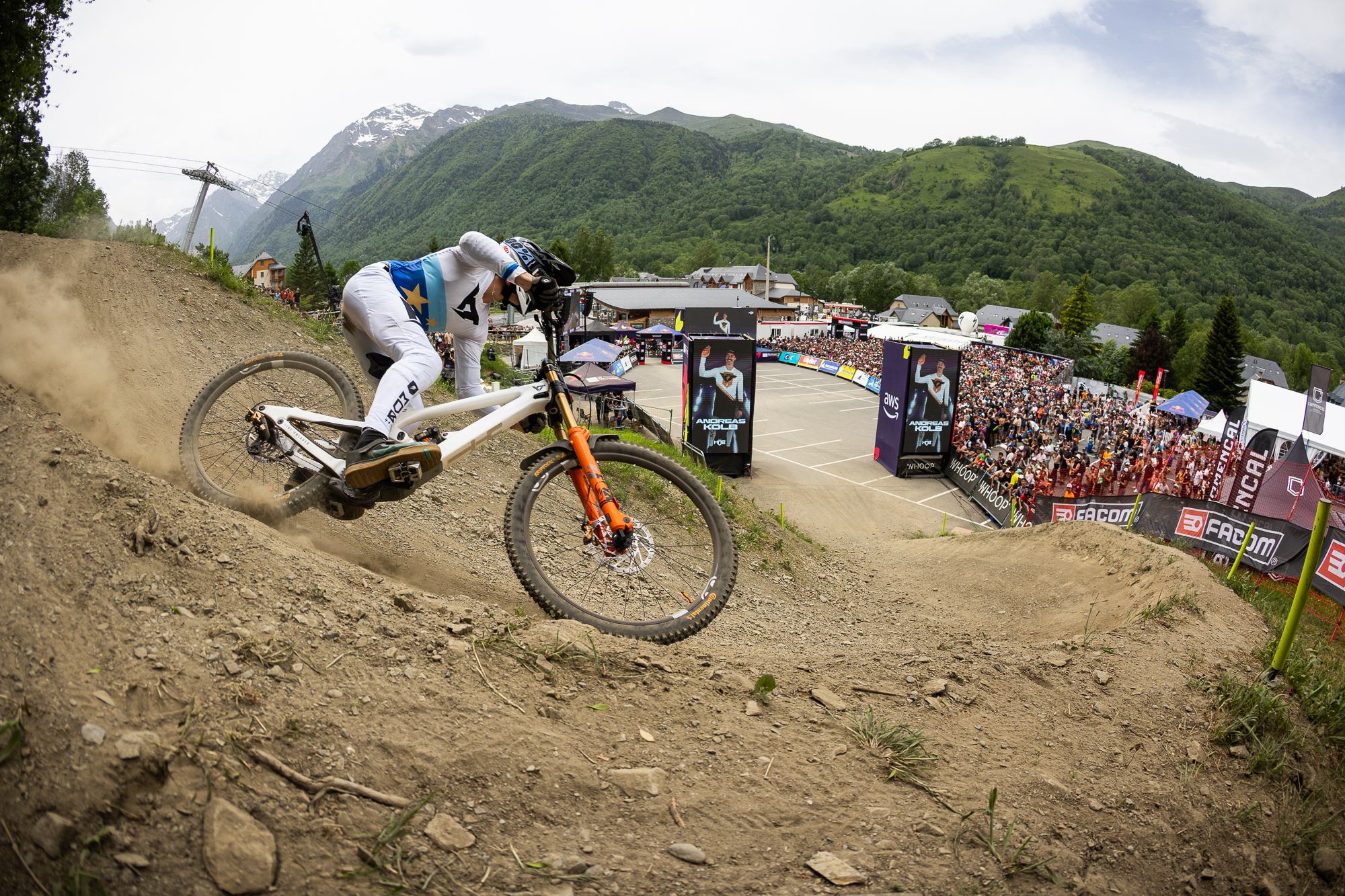 Downhill World Cup 2025 – Loudenvielle: TITEL – Rennbericht von Andreas Kolb